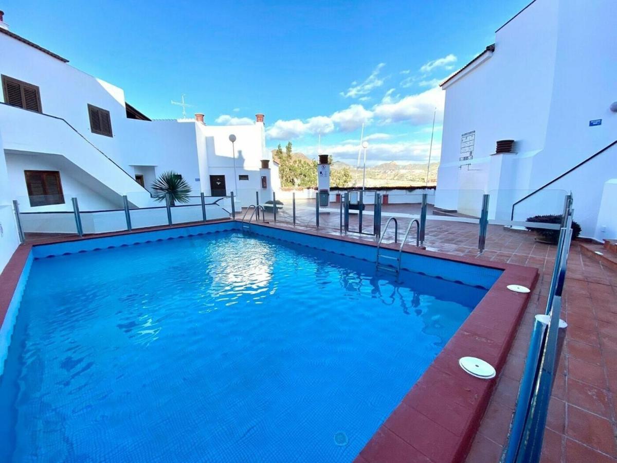 Los Cristianos Apartment, 1 Bedroom Wifi Free & Big Terrace Eksteriør bilde